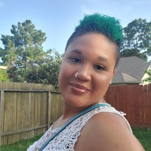 Meet your Posher, Shianne